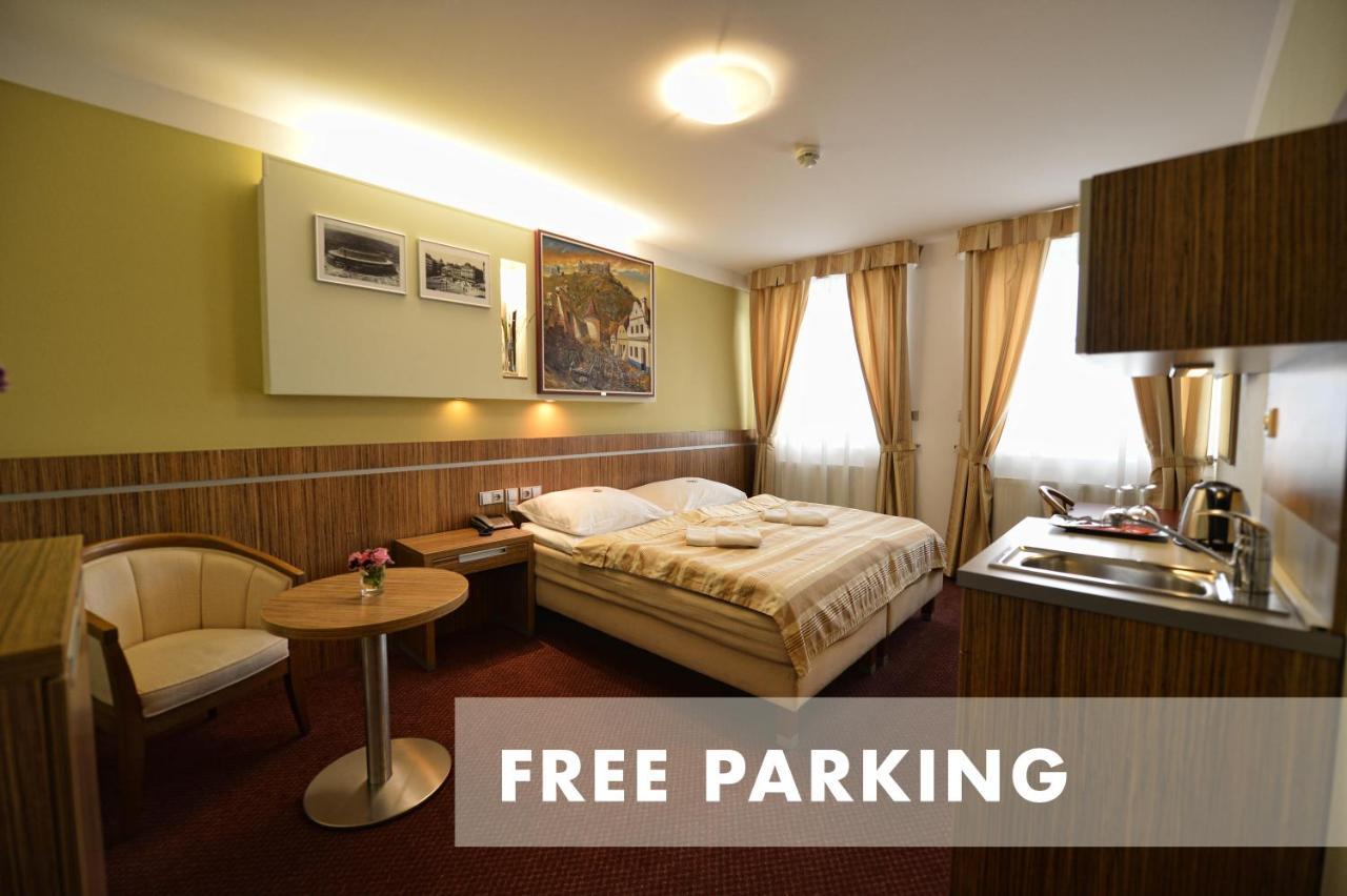 ברנו Hotel Vaka מראה חיצוני תמונה
